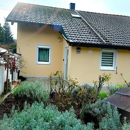 Verstecktes Haus Mit Whirlpool Gaimersheim